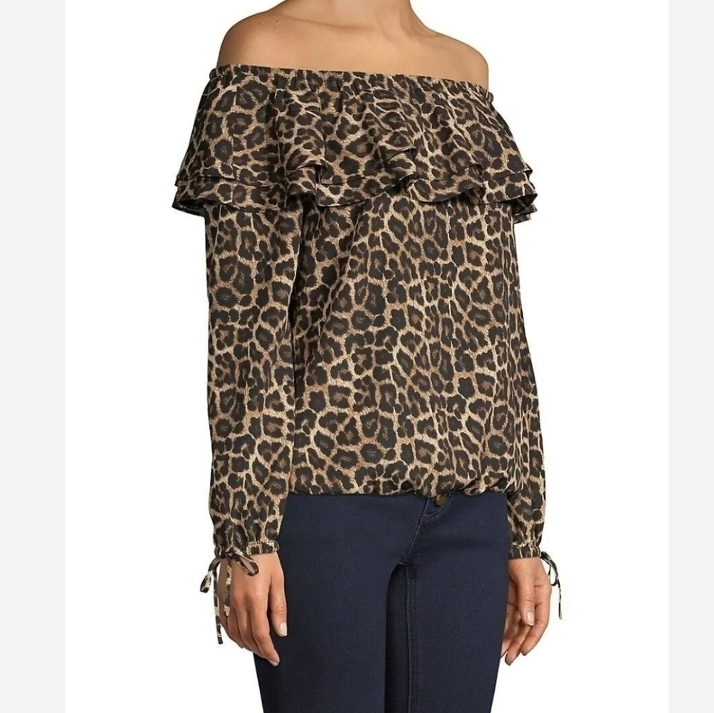 Michael Kors Animal Print Round Neck Top - Picture 4 of 6